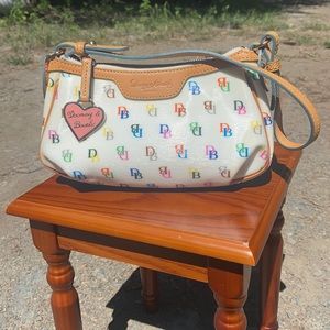 Dooney & Bourke 💘 Vintage Y2K Multicolor Monogram Shoulder Bag